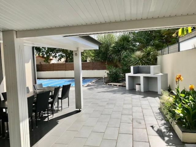 Hébergement de vacances Maison Piscine 4 Ch Medoc Bassin Arcachon